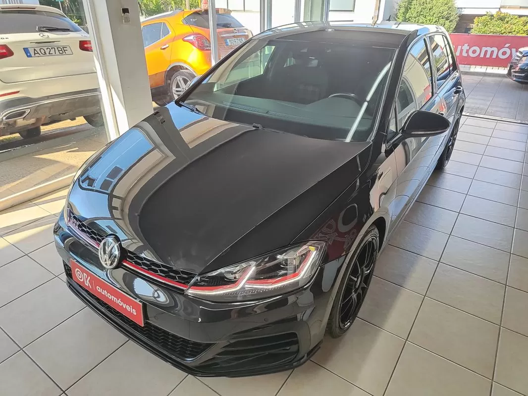 VW Golf - foto 2