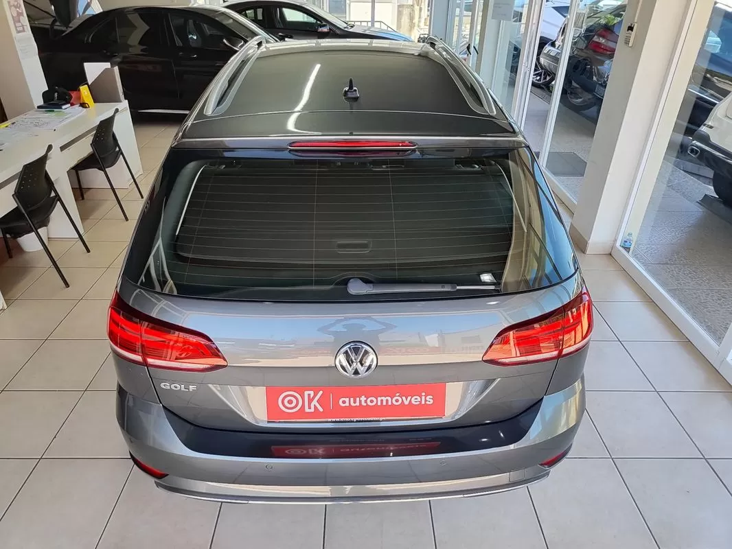 VW Golf Variant 1.5 TSI Confortline - foto 2