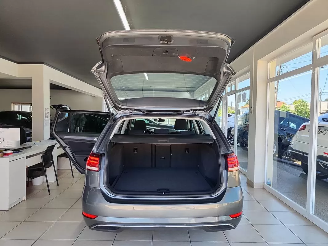 VW Golf Variant 1.5 TSI Confortline - foto 7