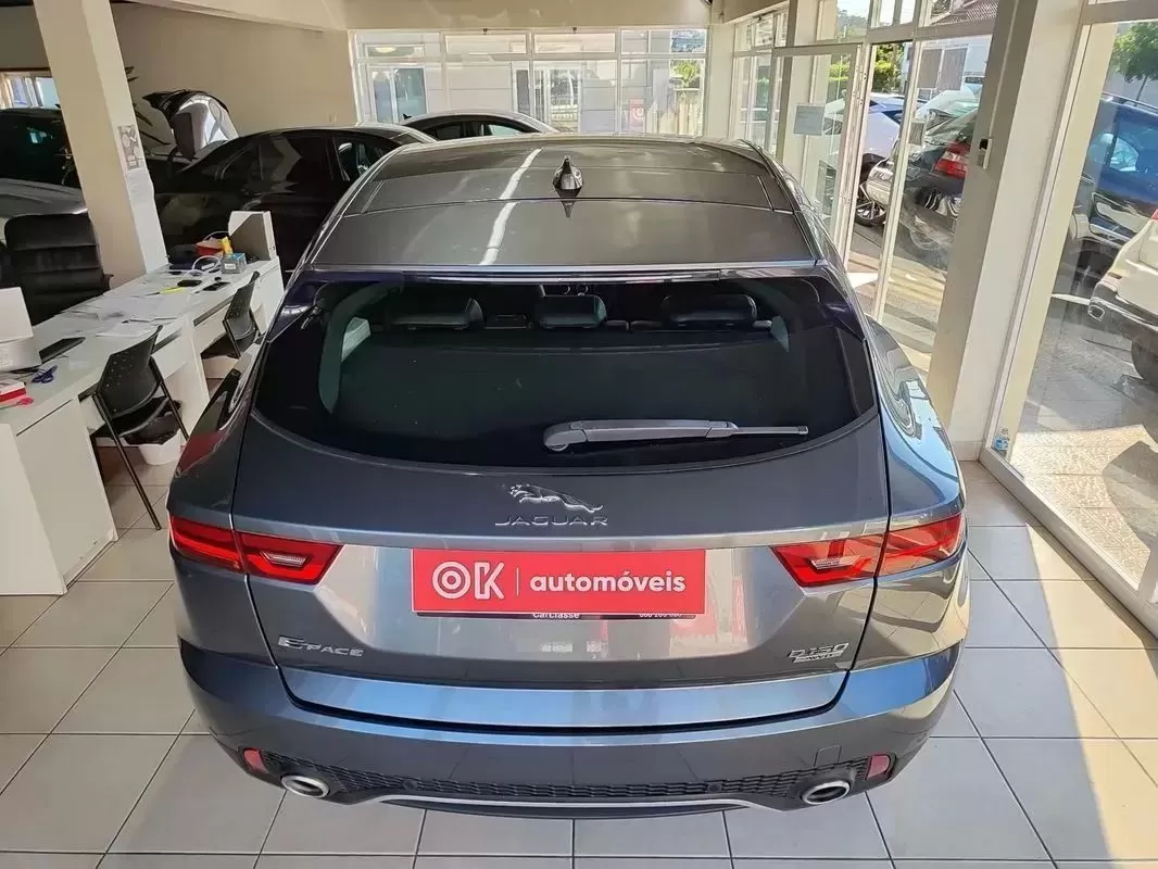 Jaguar E-Pace - foto 2