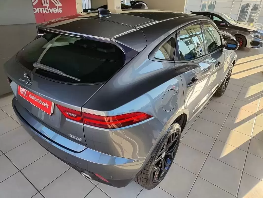 Jaguar E-Pace - foto 4