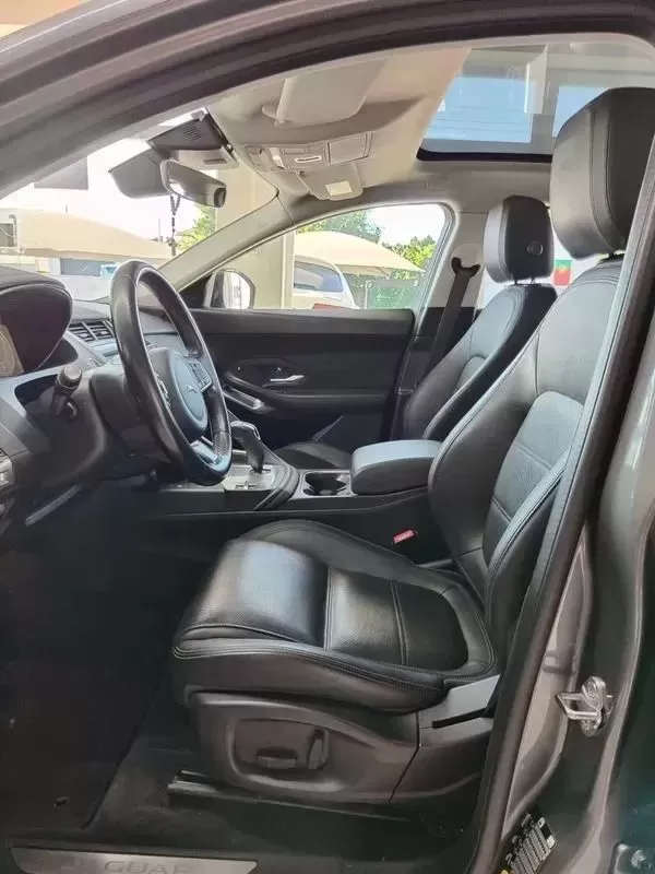 Jaguar E-Pace - foto 5