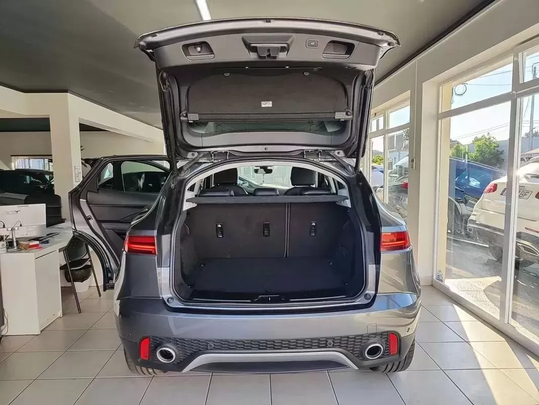 Jaguar E-Pace - foto 7
