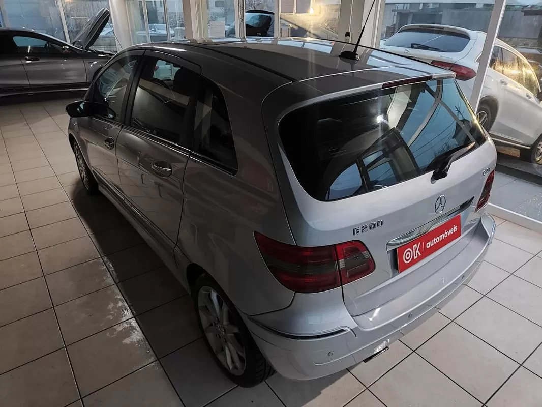 Mercedes-Benz B 200 CDI - foto 7