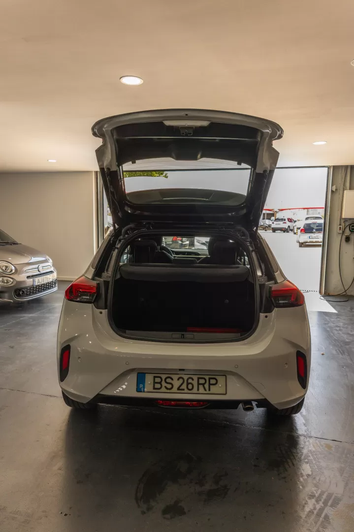 Opel Corsa 1.2 T GS - foto 4