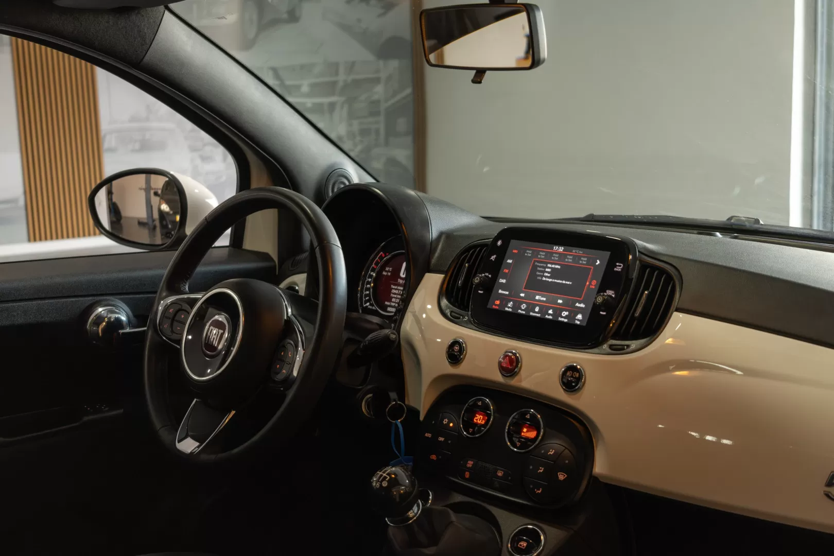 Fiat 500 1.0 Hybrid - foto 8