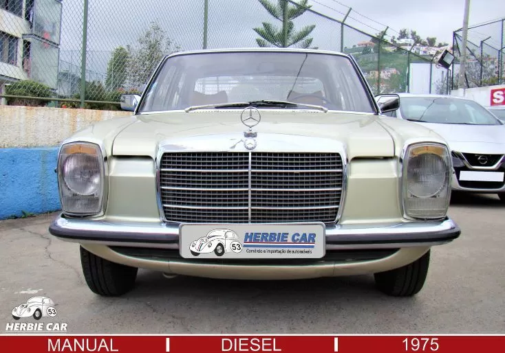 Mercedes-Benz 220 W115 220 D - foto 3