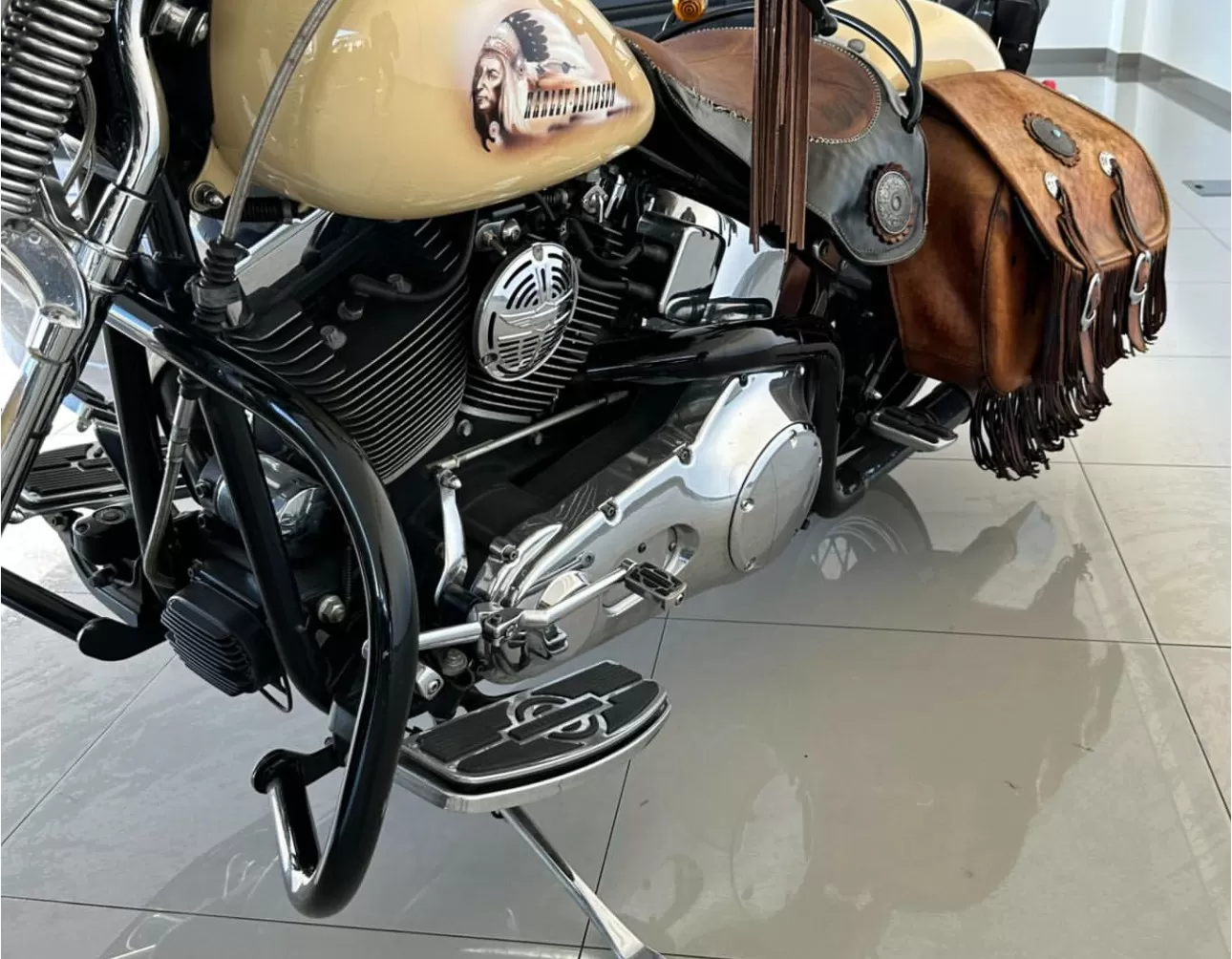 Harley-Davidson FLSTS HERITAGE SPRINGER - foto 4