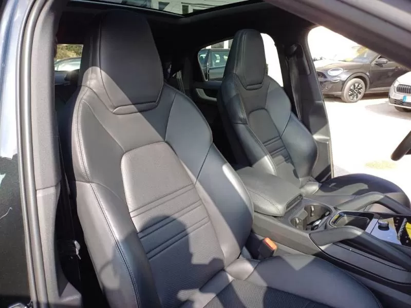 Porsche Cayenne Coupé E-Hybrid - foto 3