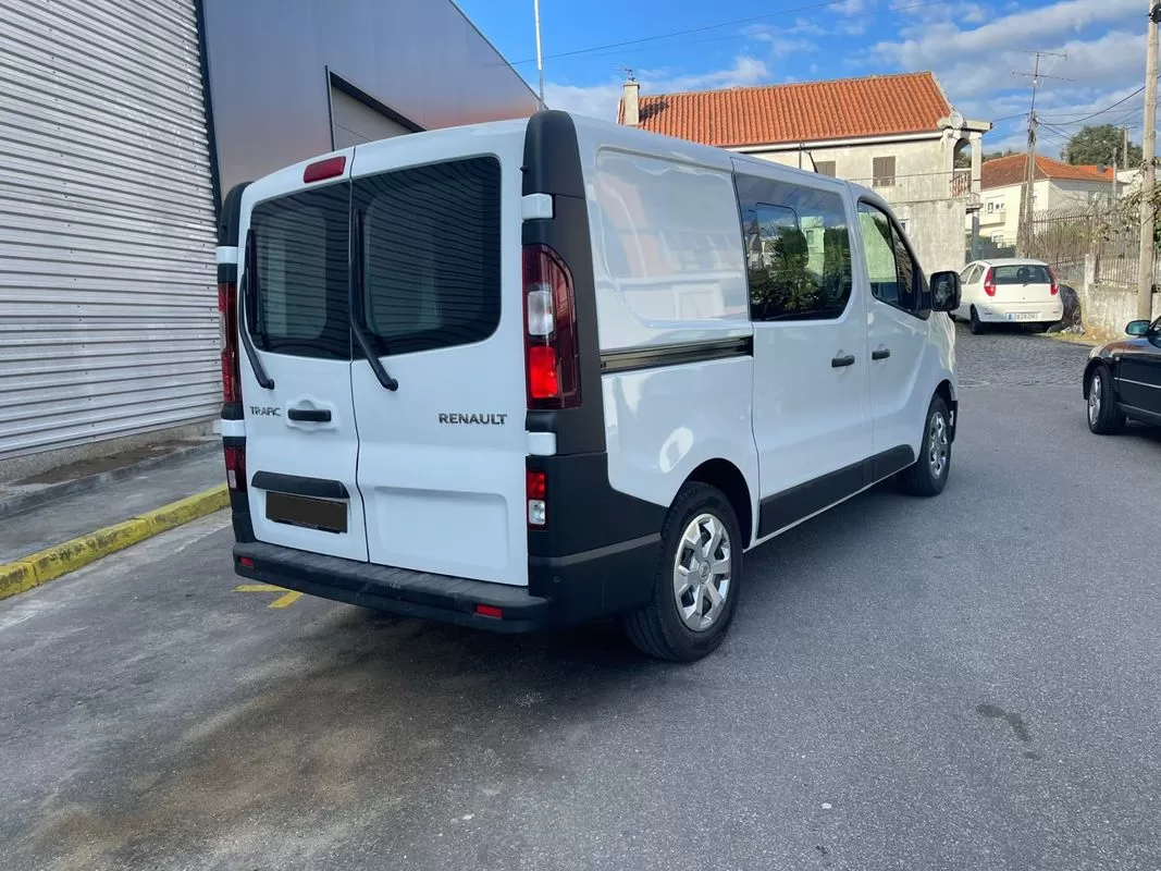 Renault  Trafic Trafic III Combi L1H1 3.0t - foto 4
