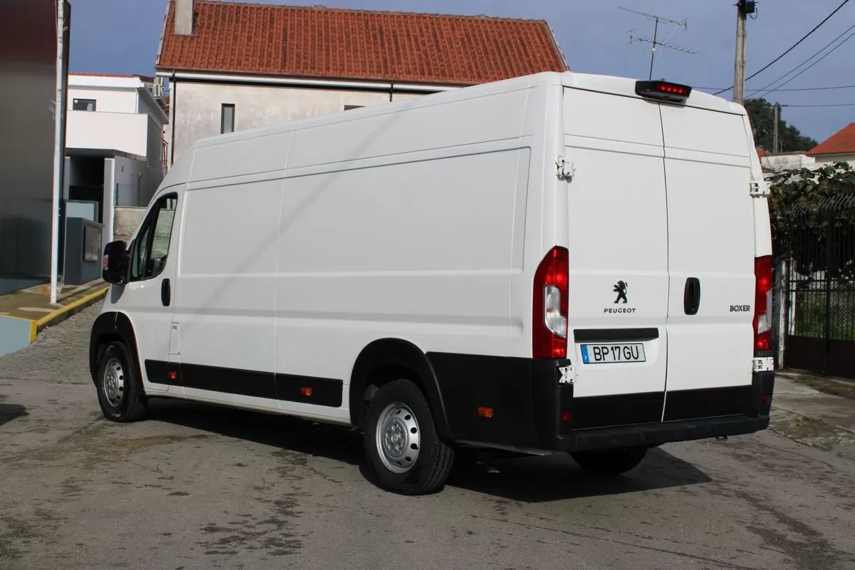 Peugeot  Boxer 2.2 BlueHDi 435 L4H2 Pro - foto 2