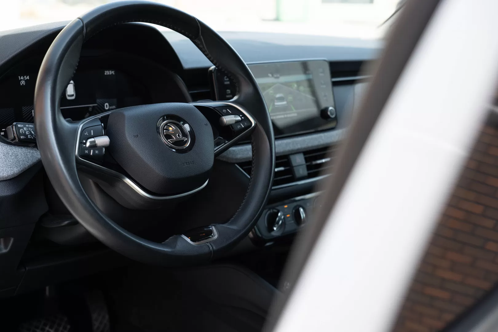 Skoda Kamiq 1.0 TSI Ambition DSG - foto 8