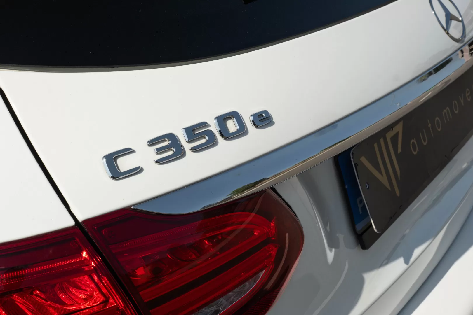 Mercedes-Benz C 350 e AMG - foto 4