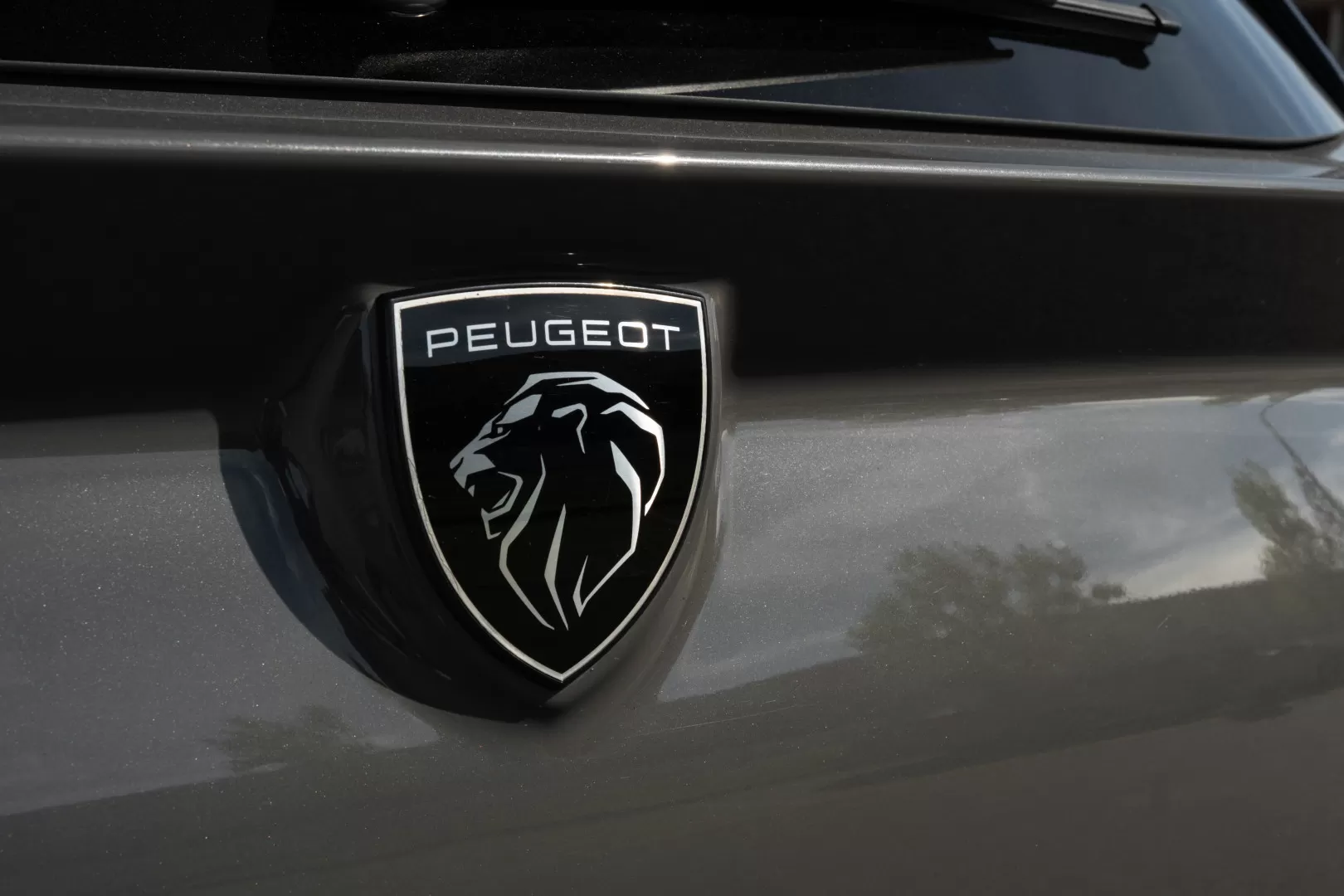 Peugeot 308 SW 1.6 Hybrid Allure e-EAT8 - foto 6