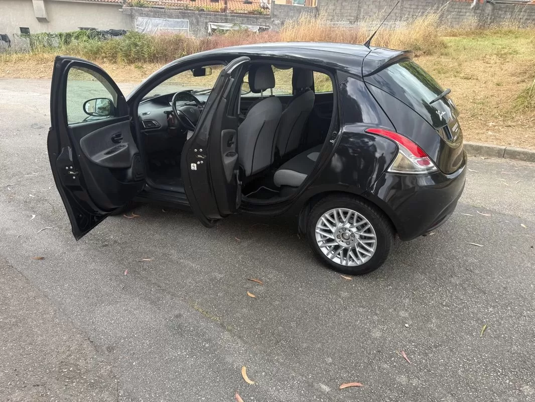 Lancia Ypsilon 1.2 S&S Gold - foto 7