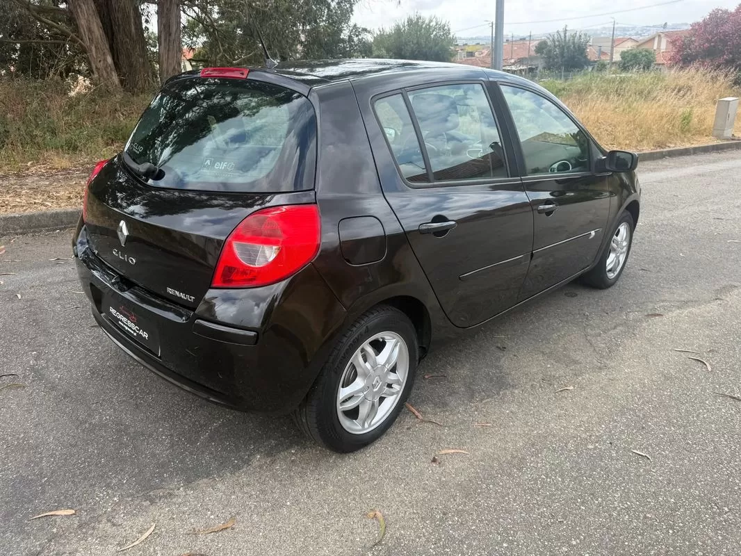 Renault Clio 1.2 16V Confort Dynamique - foto 4