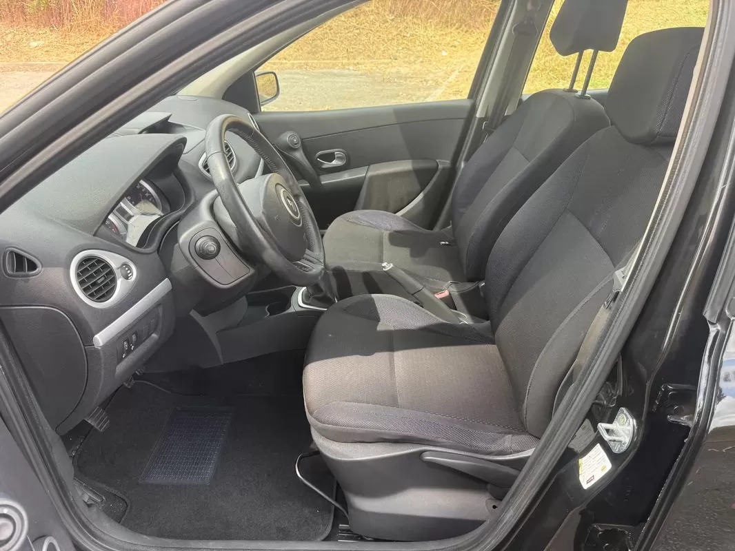 Renault Clio 1.2 16V Confort Dynamique - foto 7