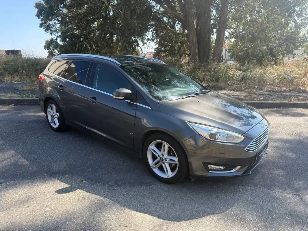 Ford Focus SW 1.5 TDCi Titanium - foto 3