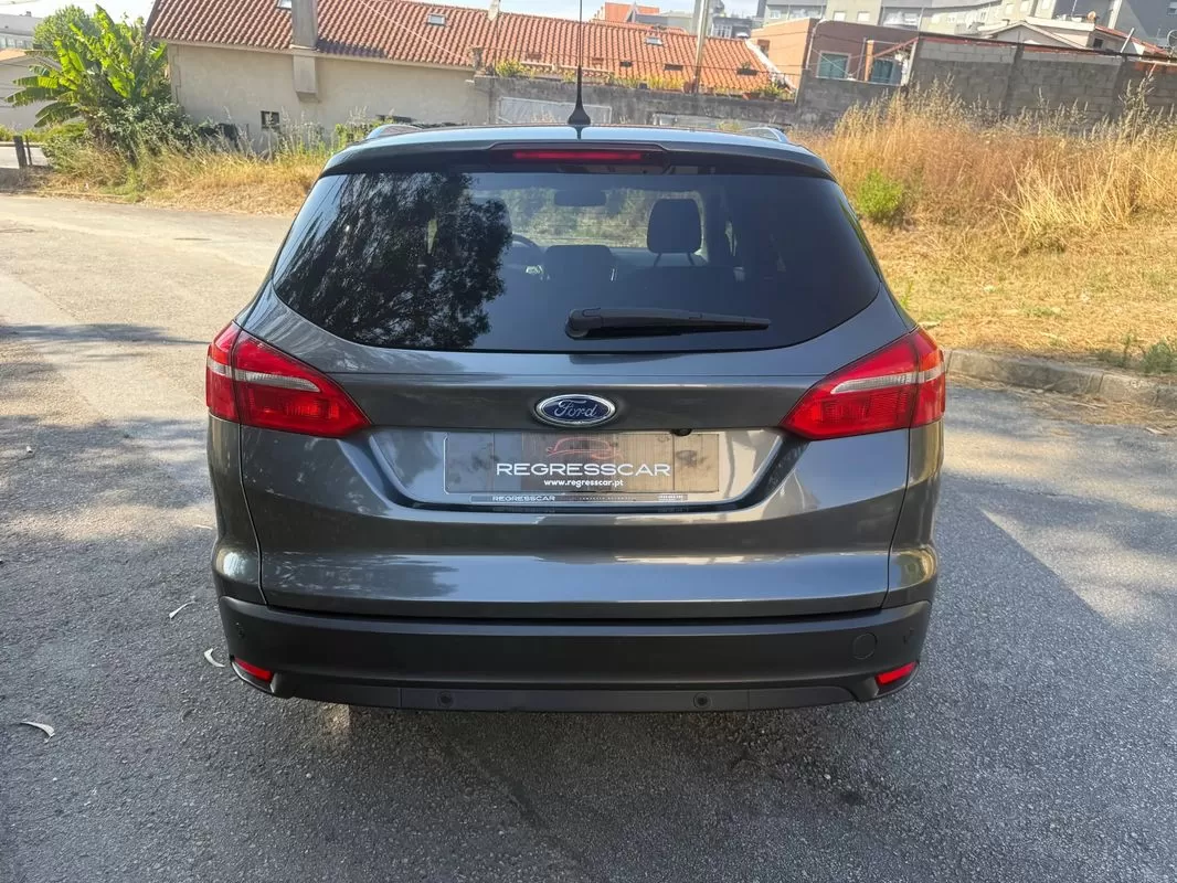 Ford Focus SW 1.5 TDCi Titanium - foto 5