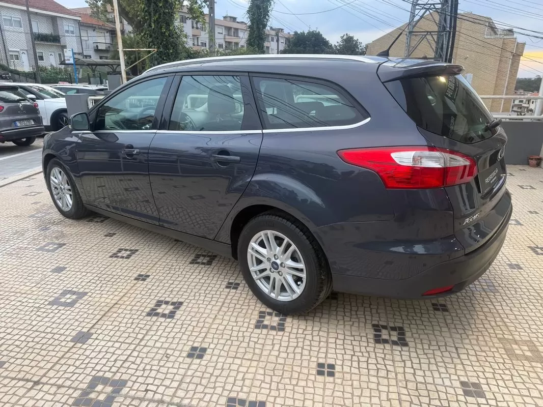Ford Focus SW 1.6 TDCi Titanium - foto 6