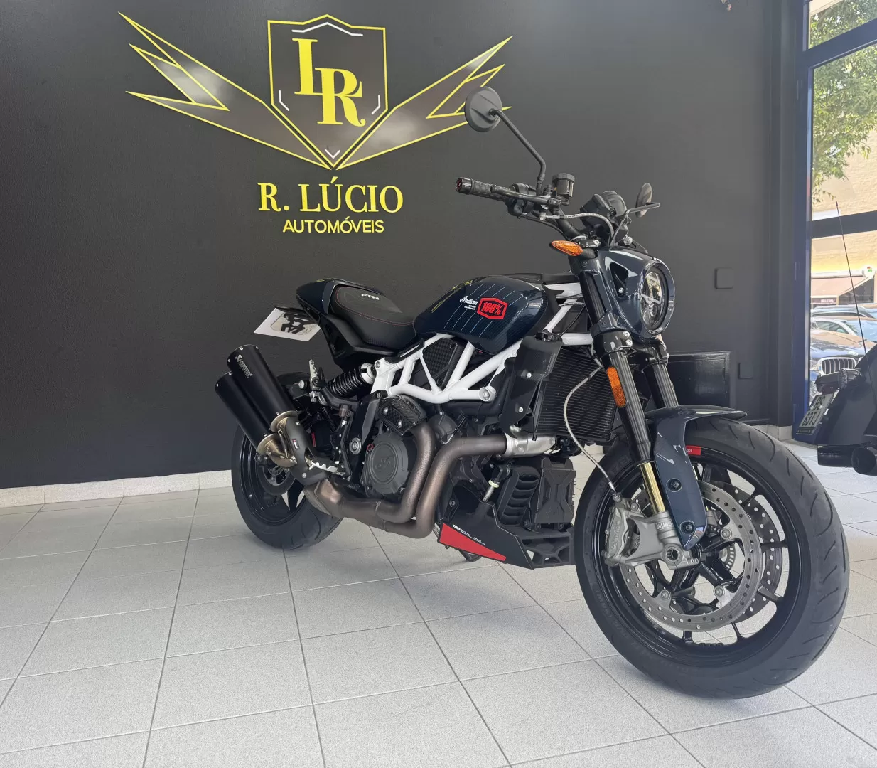 Indian FTR R CARBON - foto 4