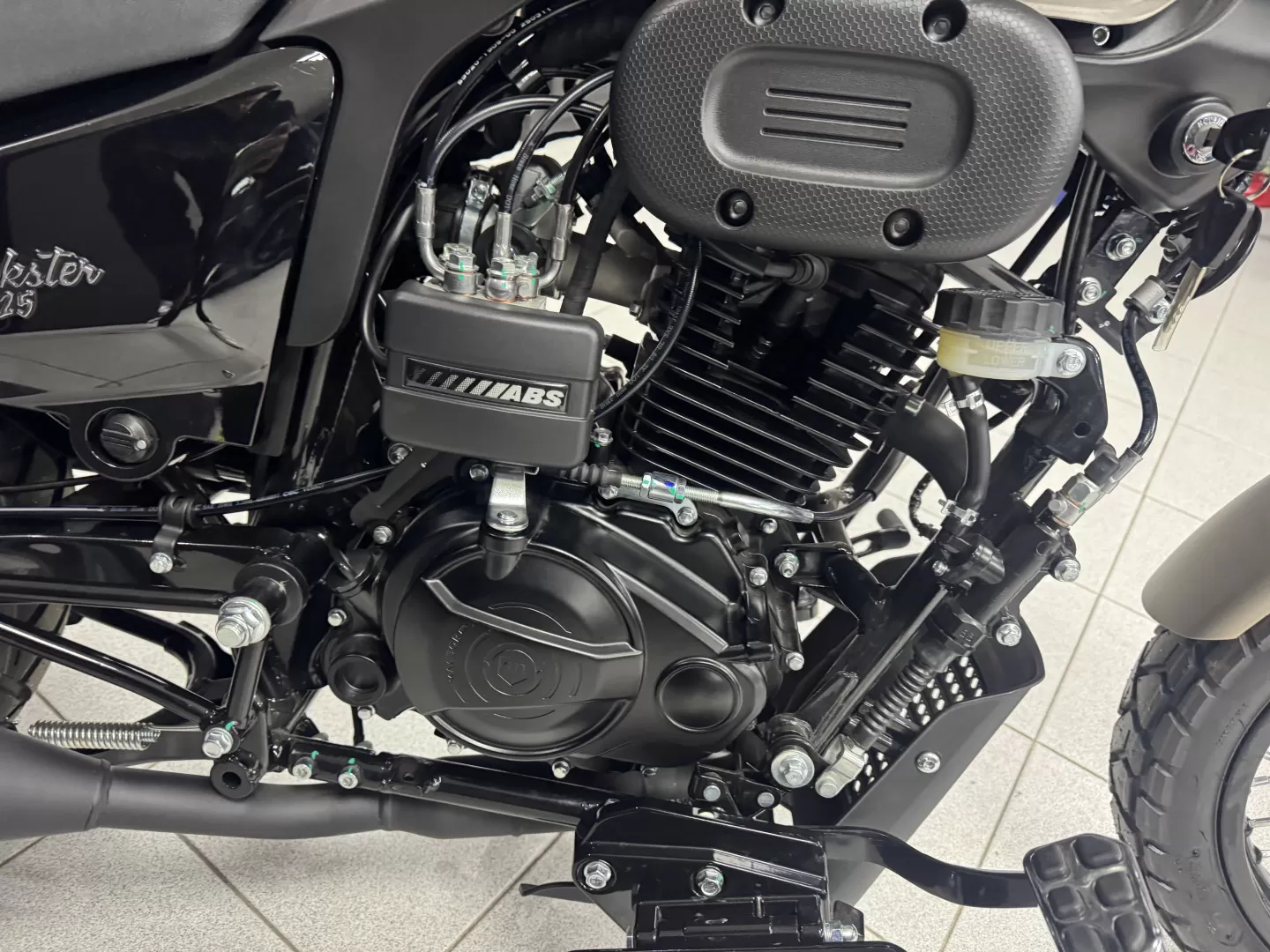 Macbor Rockster 125 EVO - foto 8