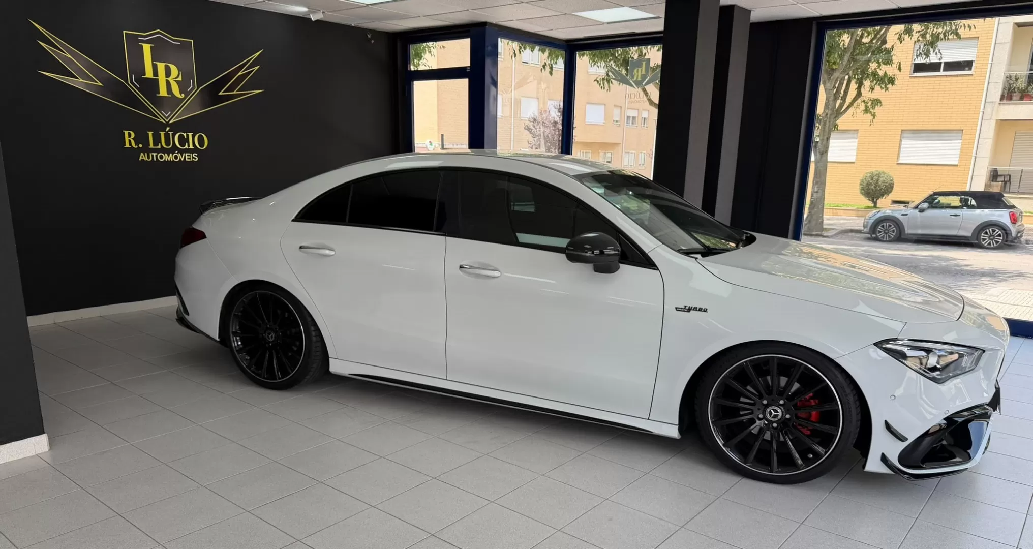 Mercedes-Benz CLA 180 CLA 180 D - foto 4