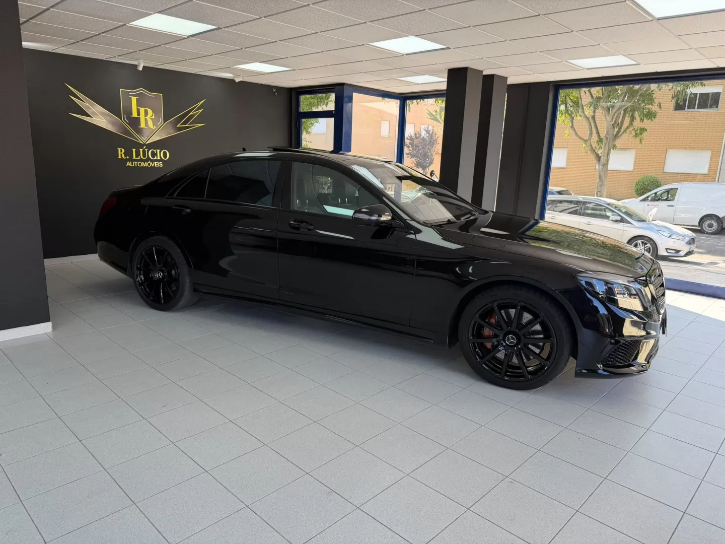 Mercedes-Benz S 350 (BlueTEC) d L 4Matic 7G-TRONIC - foto 3