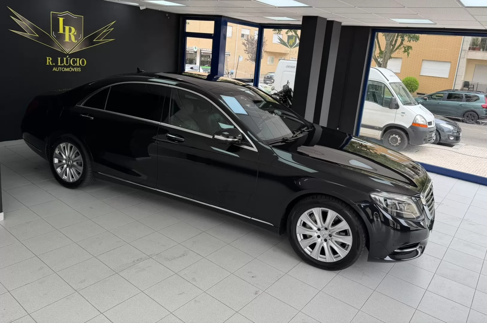 Mercedes-Benz S 350 BlueTEC - foto 4