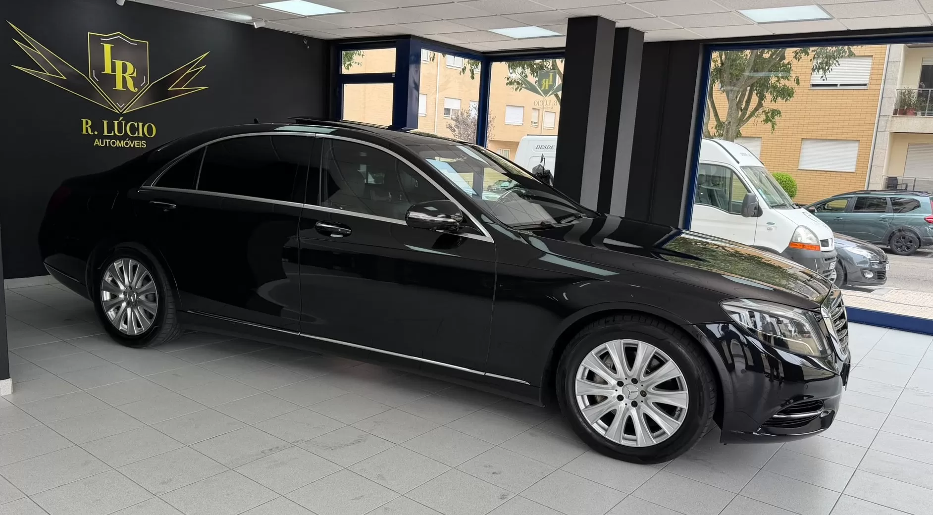 Mercedes-Benz S 350 BlueTEC - foto 6