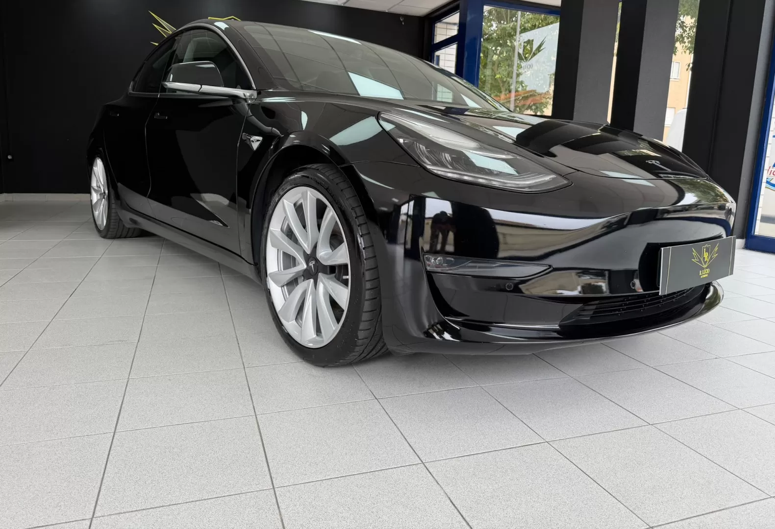 Tesla Model 3 DUAL MOTOR LONG RANGE - foto 5