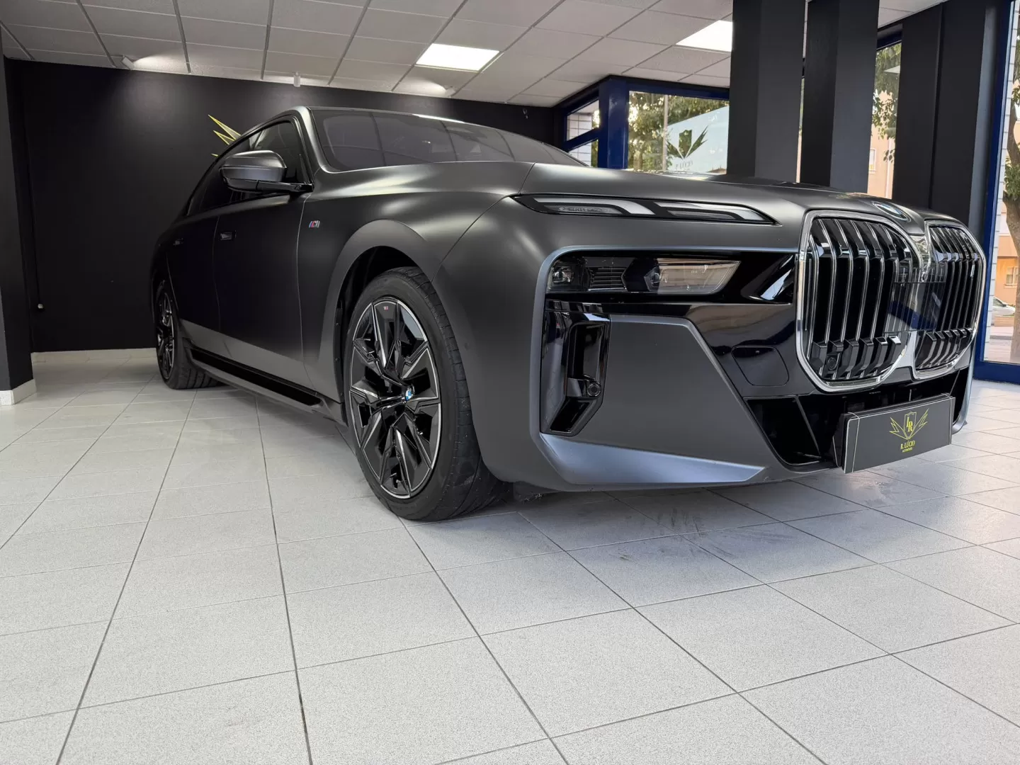 BMW i7 eDrive50 Pack Desportivo M - foto 5