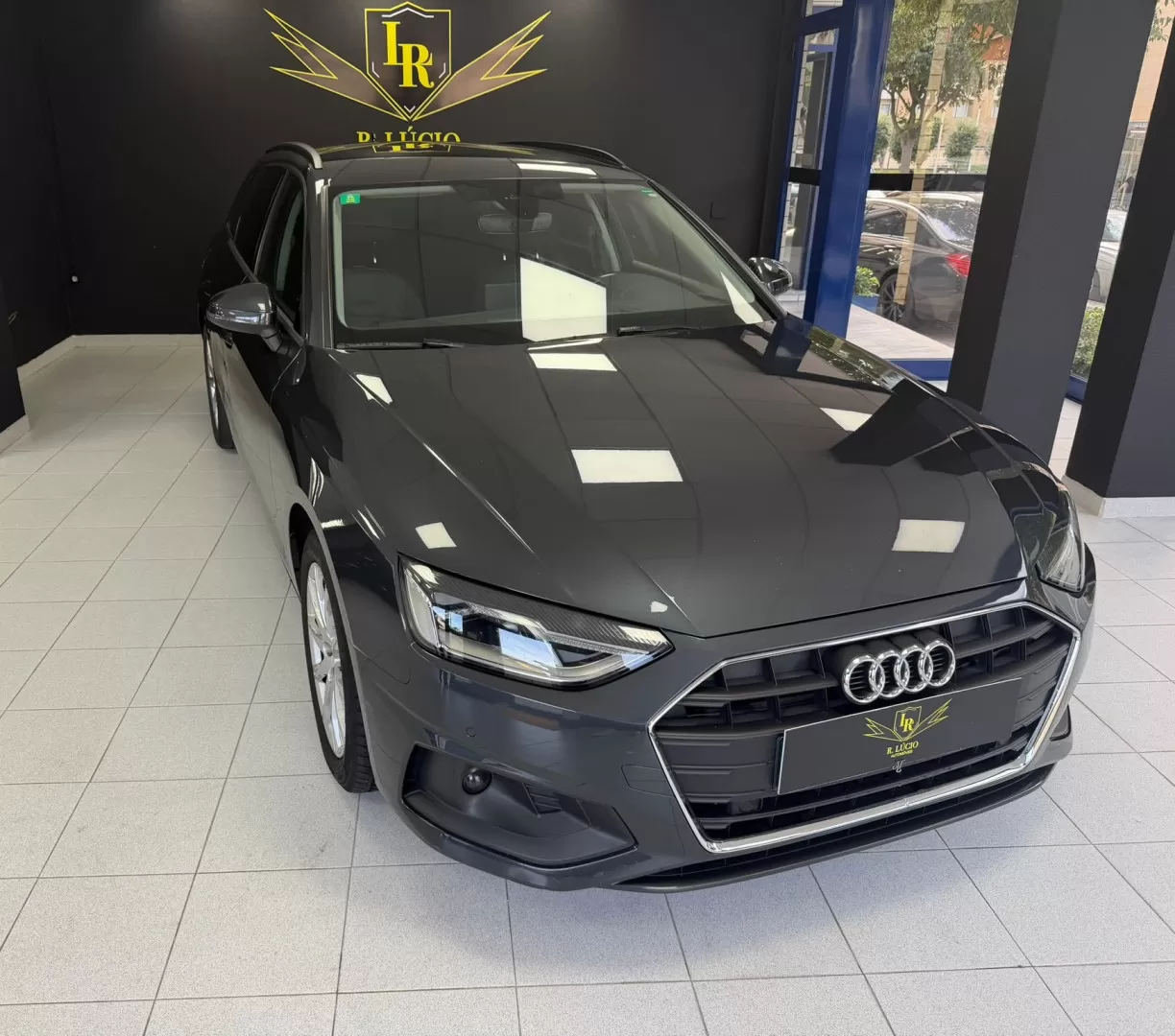 Audi A4 Avant 30 TDI Advanced S tronic - foto 3