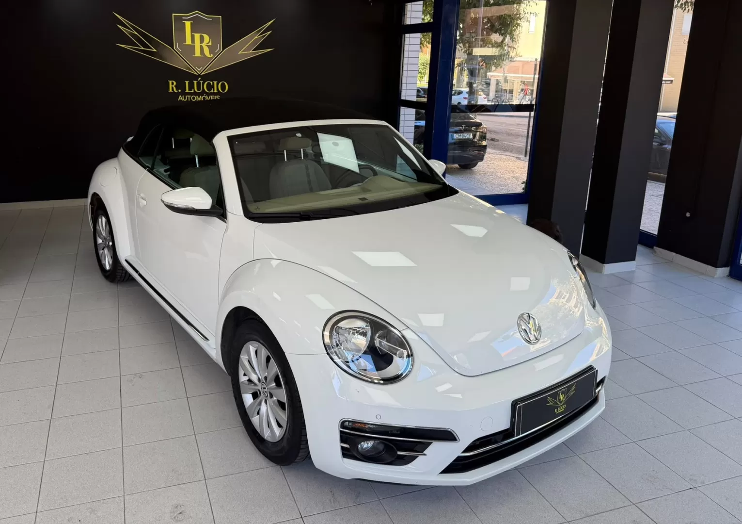 VW New Beetle Cabriolet 1.4 TSI Sport DSG - foto 3
