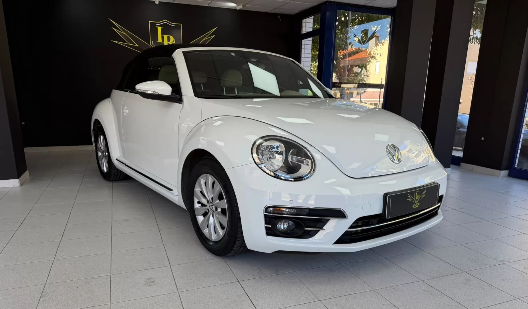 VW New Beetle Cabriolet 1.4 TSI Sport DSG - foto 4