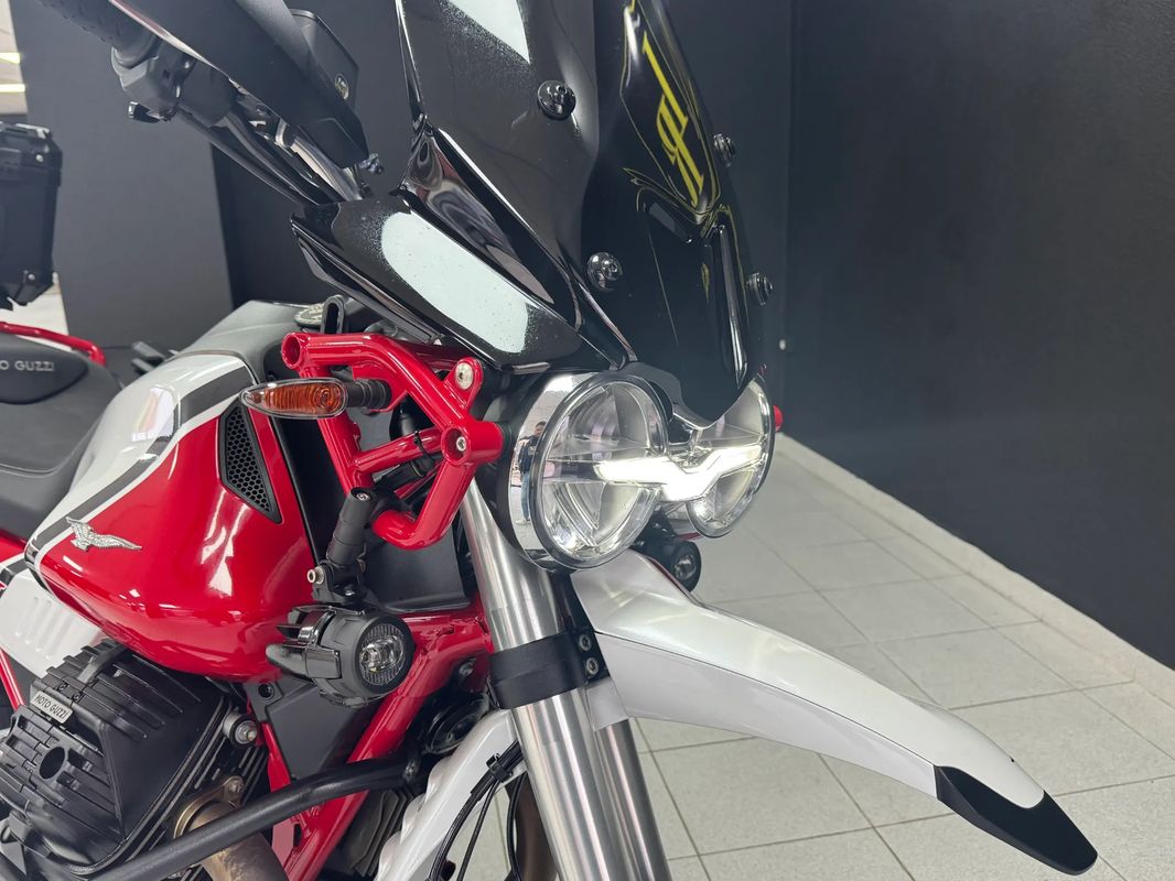 Moto Guzzi V85 - foto 6