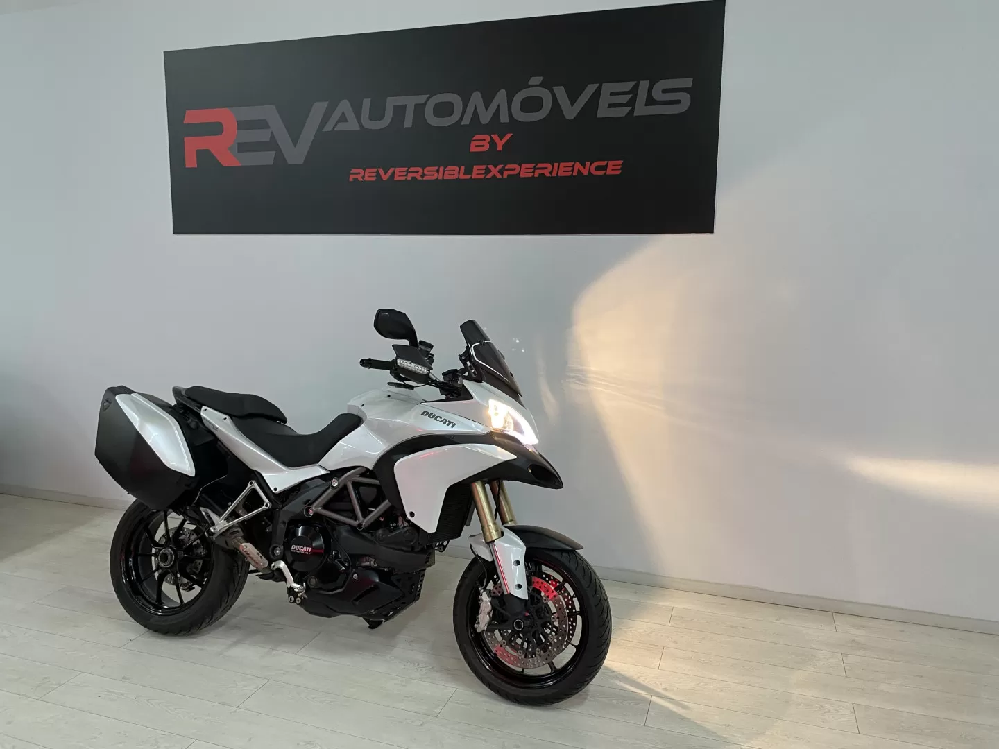 Ducati Multistrada 1200 ABS - foto 2