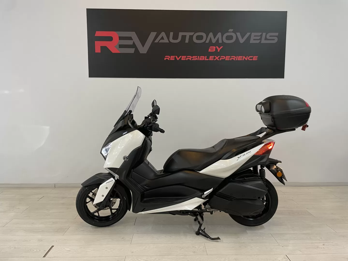 Yamaha X-Max 300 - foto 2