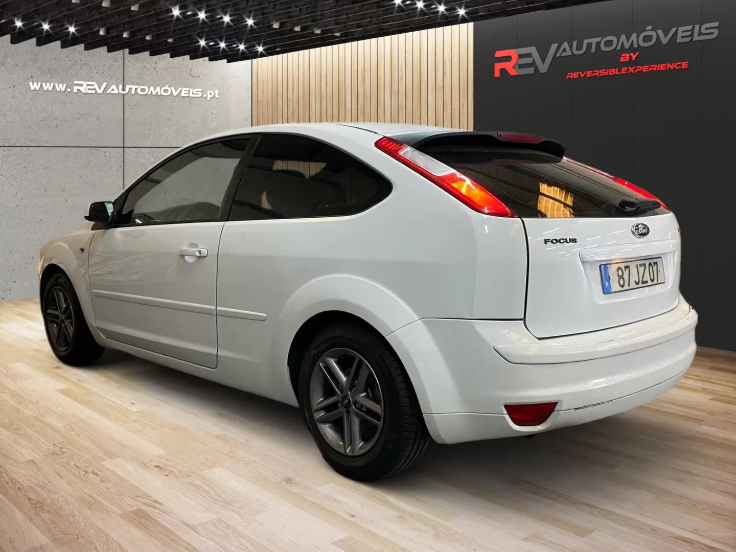 Ford Focus 1.6 TDCi S - foto 4