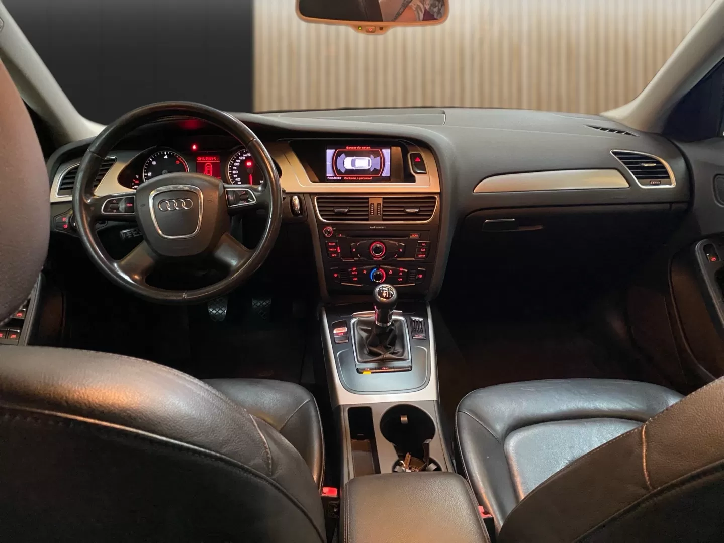 Audi A4 Avant 2.0 TDI Business Line Advance - foto 8