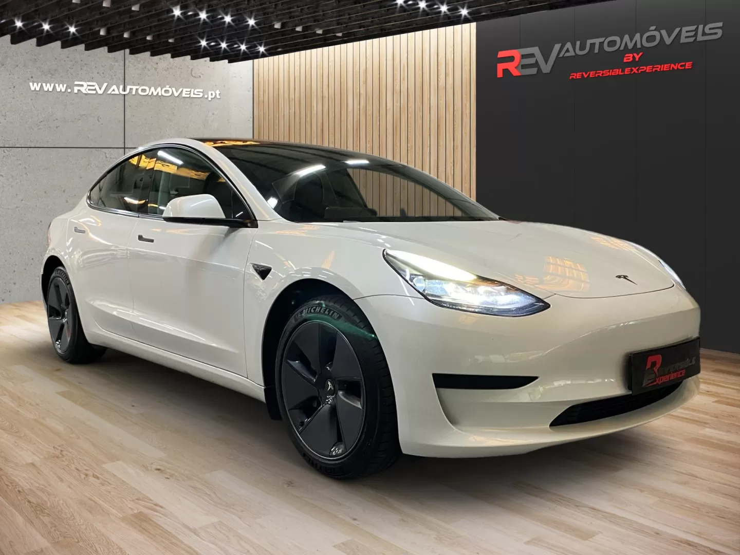 Tesla Model 3 Standard Range Plus RWD - foto 2