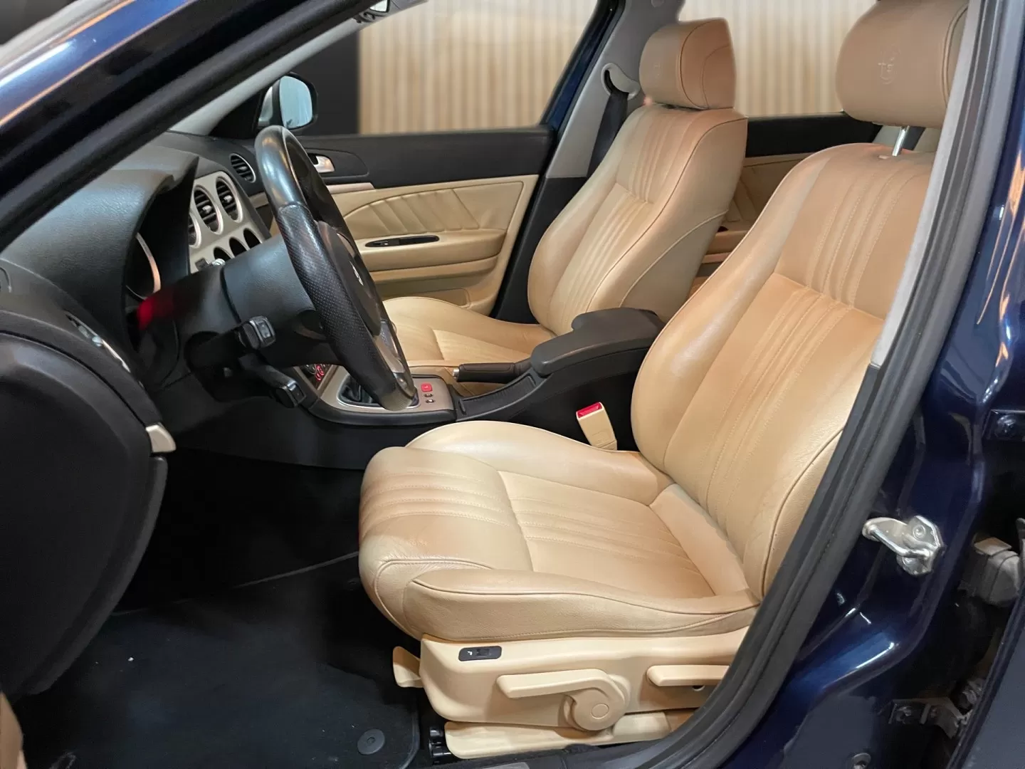 Alfa Romeo 159 Sportwagon 1.9 JTDm 8V Executiva - foto 7