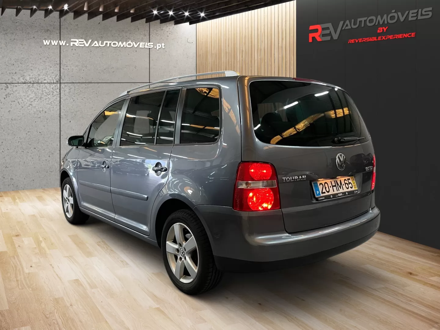VW Touran 2.0 TDI Blue.Confortline 7L - foto 4