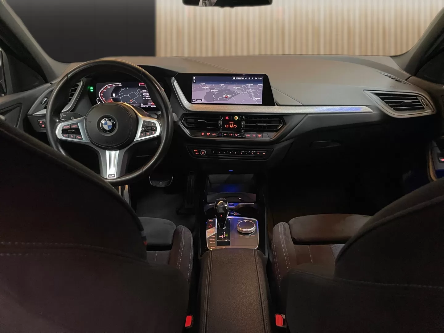 BMW 116 d Pack Desportivo M Auto - foto 7