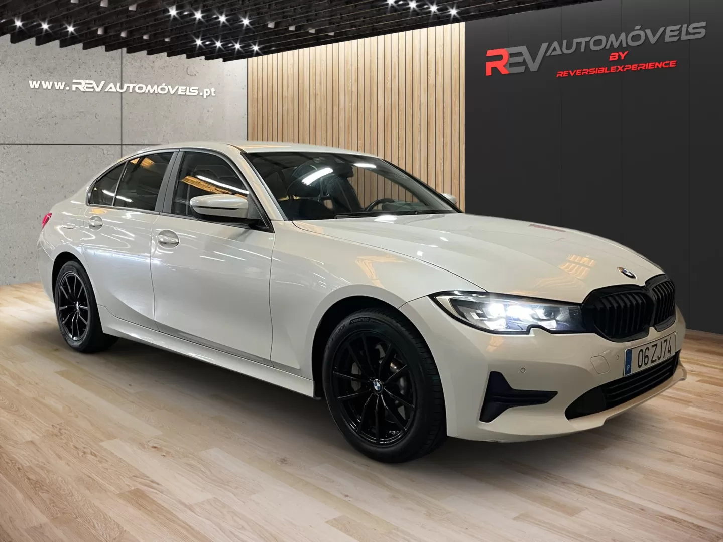 BMW 330e LINE SPORT - foto 2