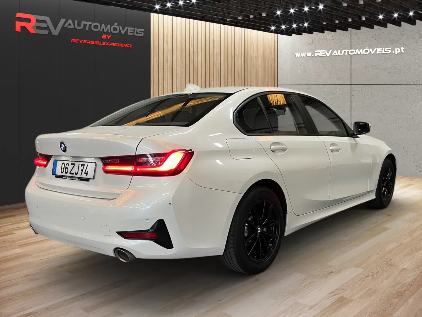 BMW 330e LINE SPORT - foto 3