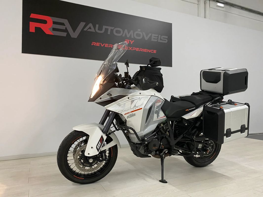 KTM  1290 SUPER ADVENTURE T - foto 2