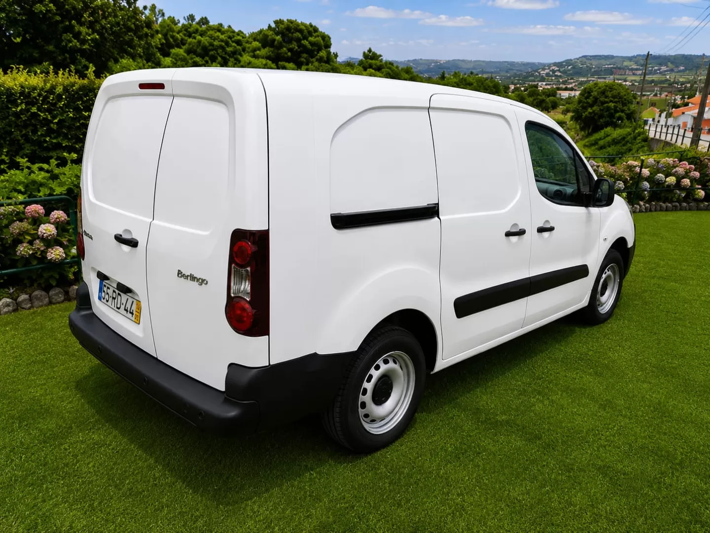 Citroën  Berlingo 1.6 HDI L2 3L FRIO + ISOTERMICA - foto 3