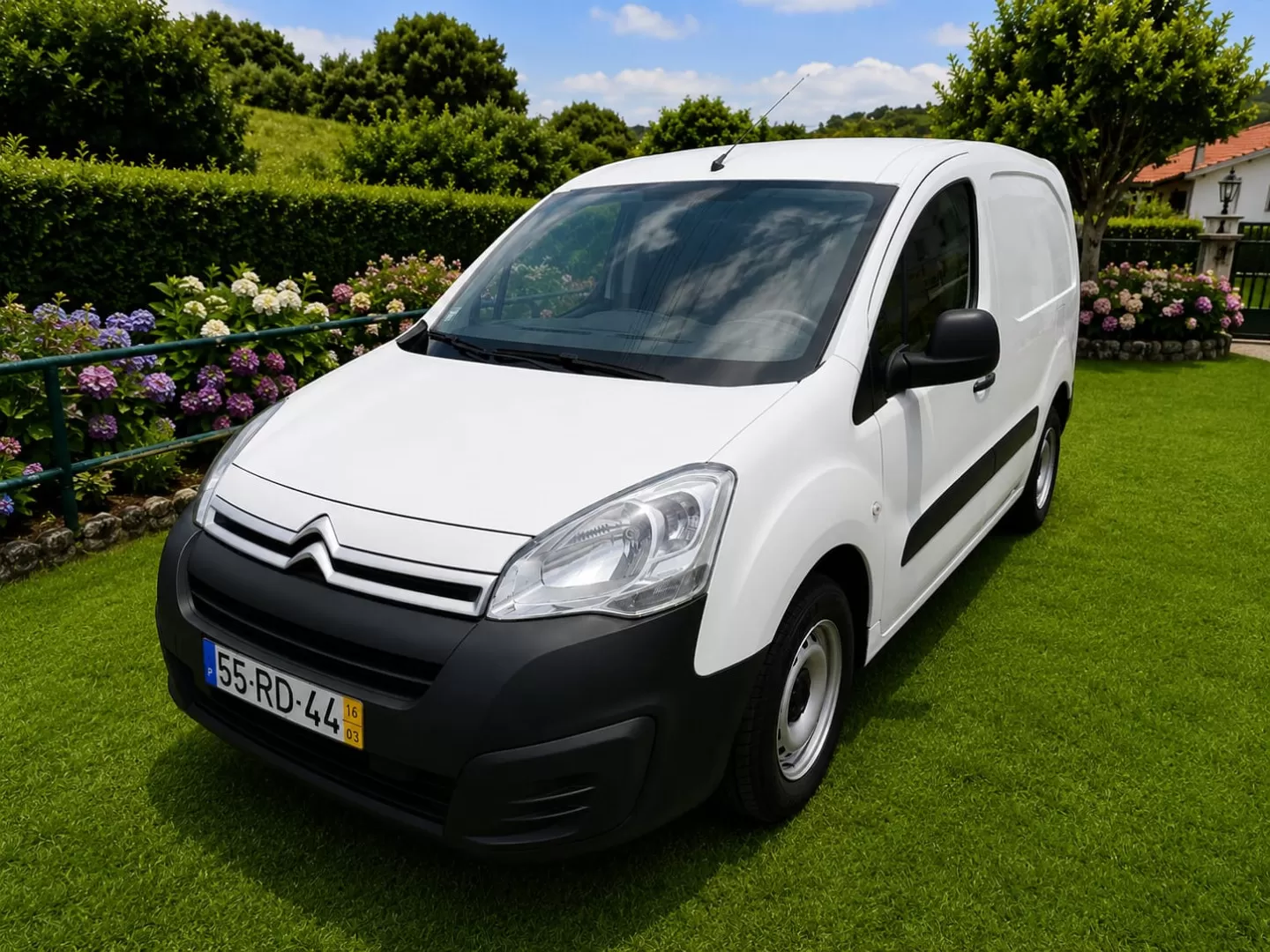 Citroën  Berlingo 1.6 HDI L2 3L FRIO + ISOTERMICA - foto 2