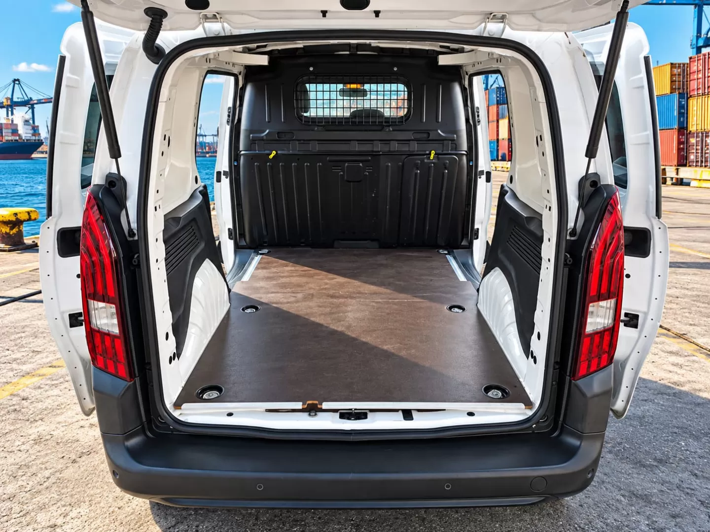 Peugeot  Partner 1.5 Blue-HDI L1 Premium 3L - foto 6